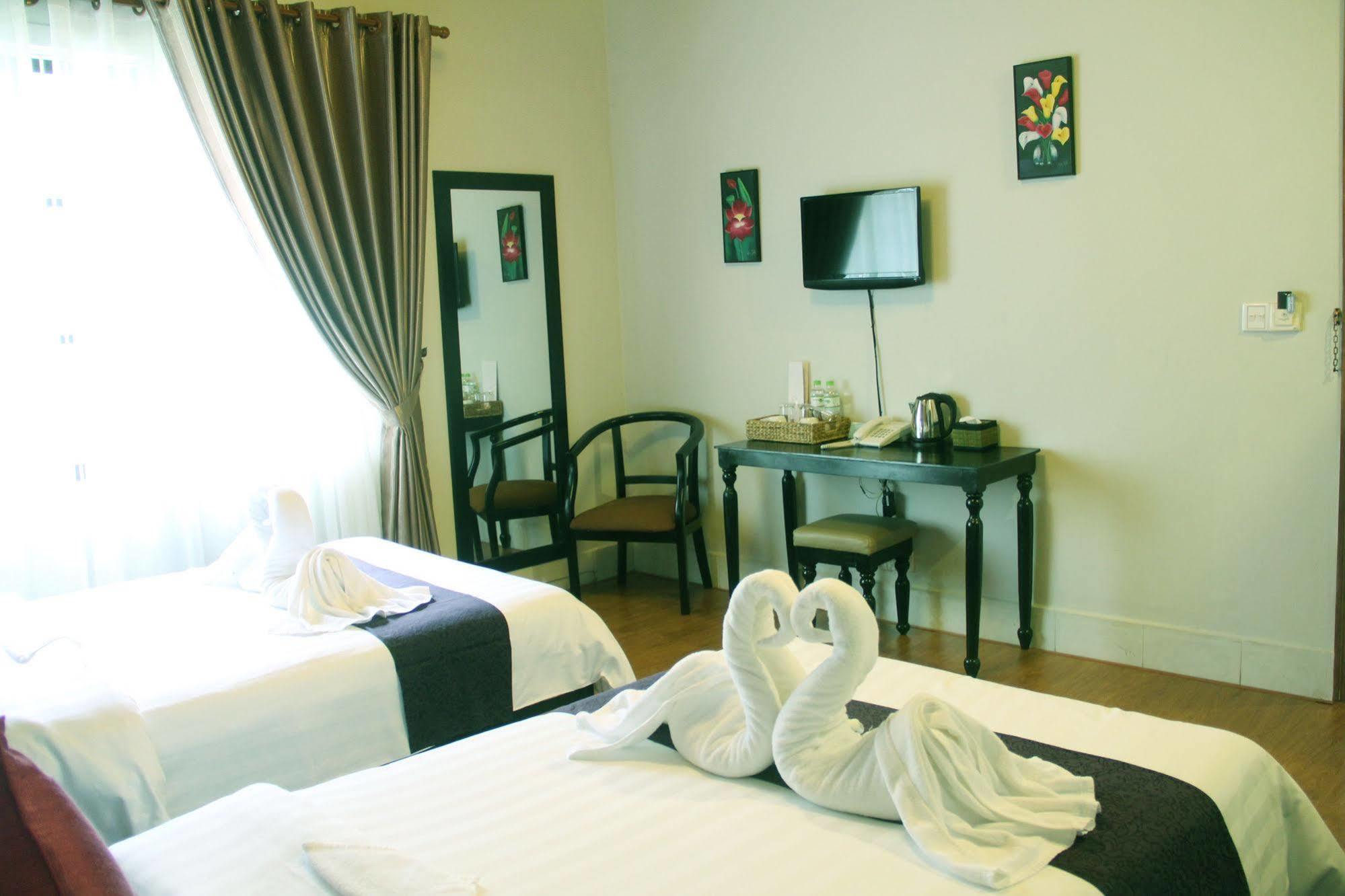 Cozy Boutique Hotel Phnom-Penh Buitenkant foto