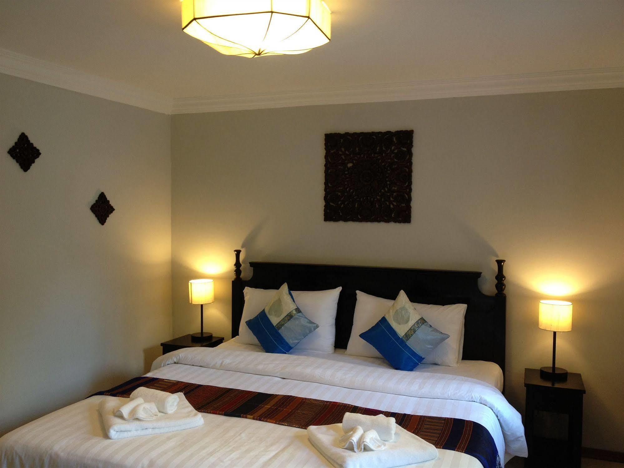 Cozy Boutique Hotel Phnom-Penh Buitenkant foto