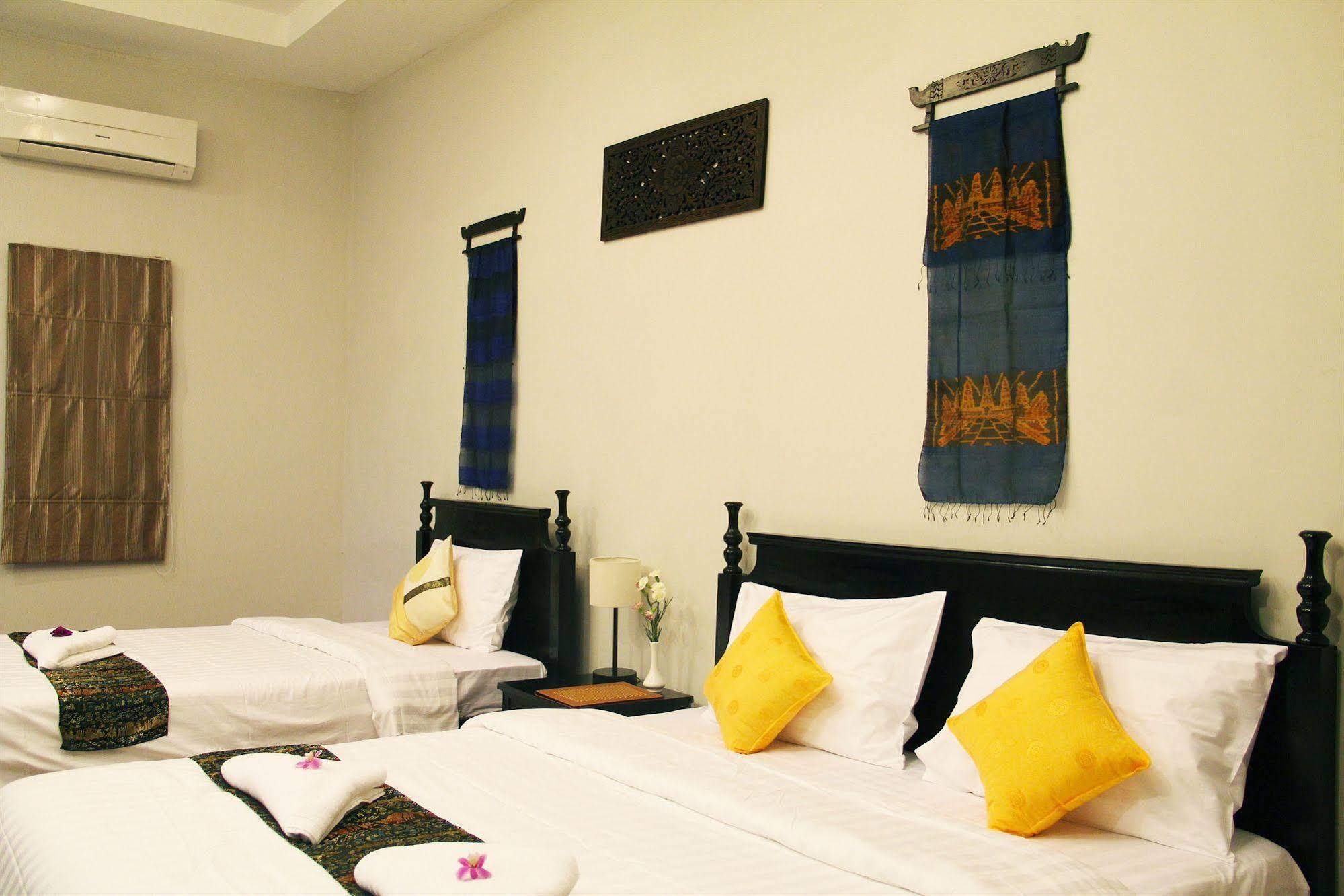 Cozy Boutique Hotel Phnom-Penh Buitenkant foto