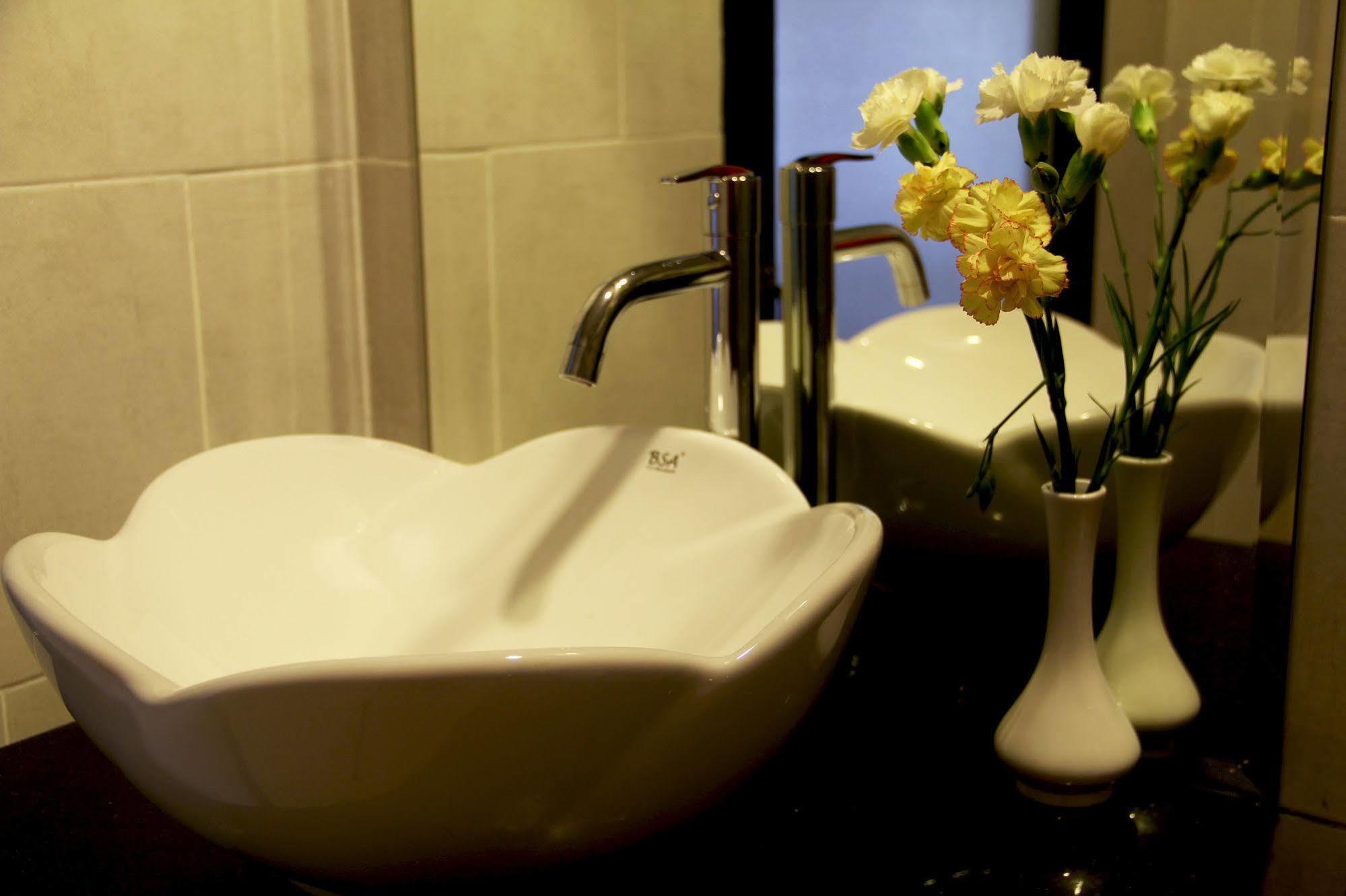 Cozy Boutique Hotel Phnom-Penh Buitenkant foto